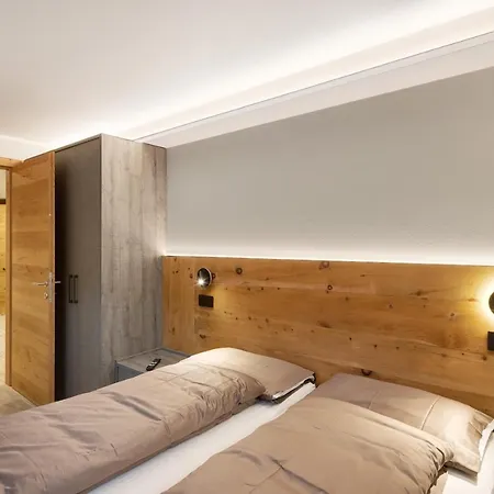 Sun Mountain Planet House Livigno